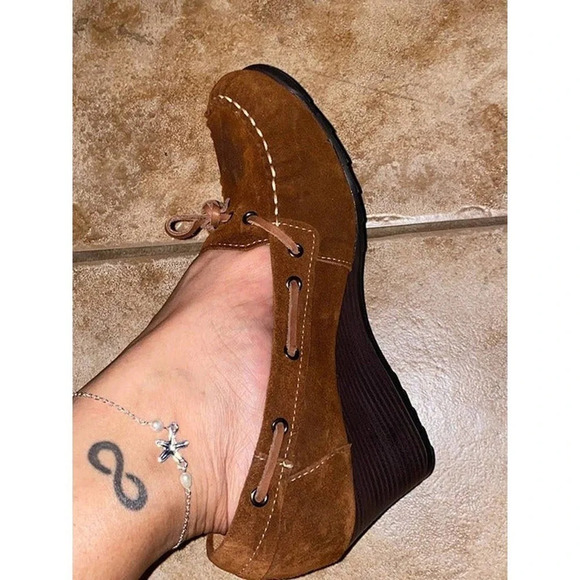 Eddie Bauer Wedge Heels Womens Size 11 Brown Leather Casual  Boho Slip On - Picture 4 of 13